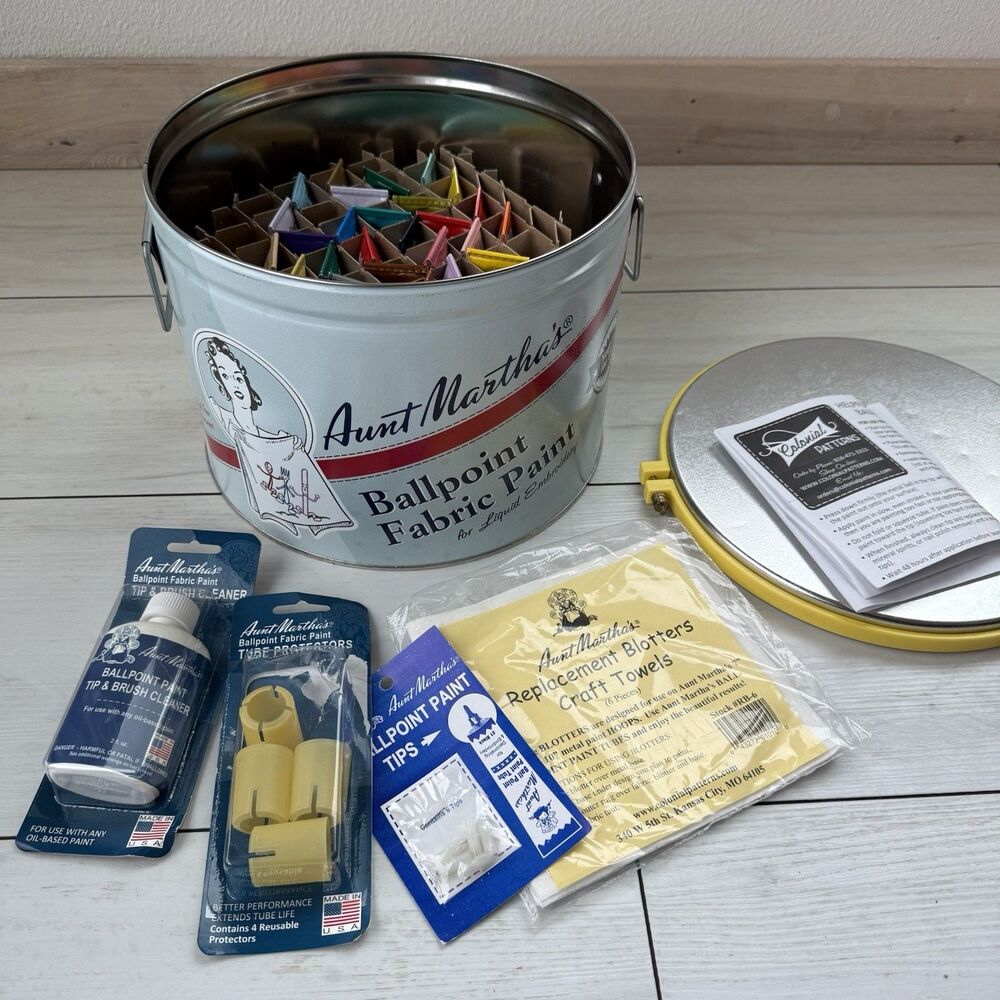 Aunt Martha's Full Stocked Ballpoint Paint Color Caddie Fully Stocked 33 Paints